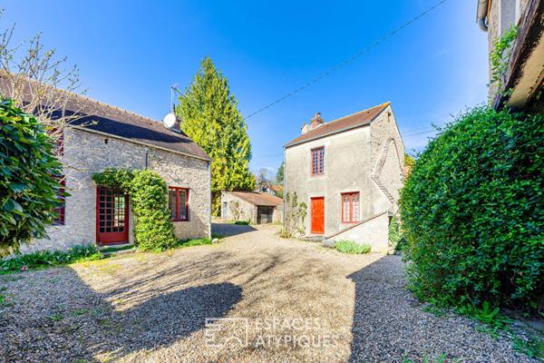 Hameau de Caractère aux Portes de Paris avec Piscine