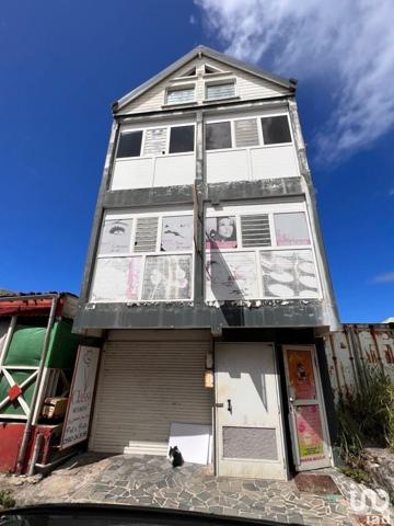 Immeuble de 164 m² à Le Moule (97160)