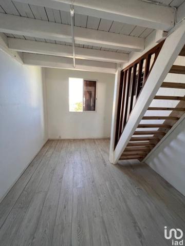 Immeuble de 164 m² à Le Moule (97160)