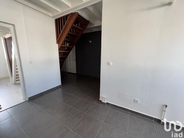 Immeuble de 164 m² à Le Moule (97160)