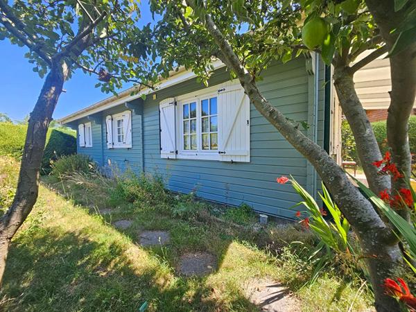 Chalet 2 chambres avec jardin