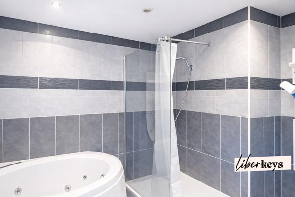 T3 avec jardin, terrasses et piscine  – Copro 2 lots