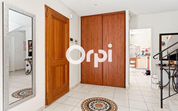 Maison à vendre    5 pièces •  Saint-Symphorien-sur-Coise