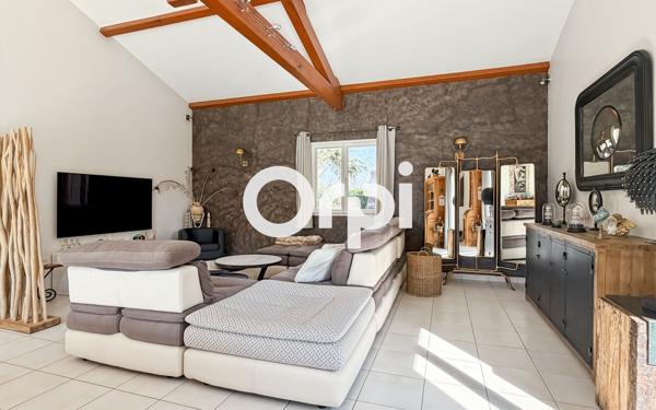 Maison à vendre    5 pièces •  Saint-Symphorien-sur-Coise