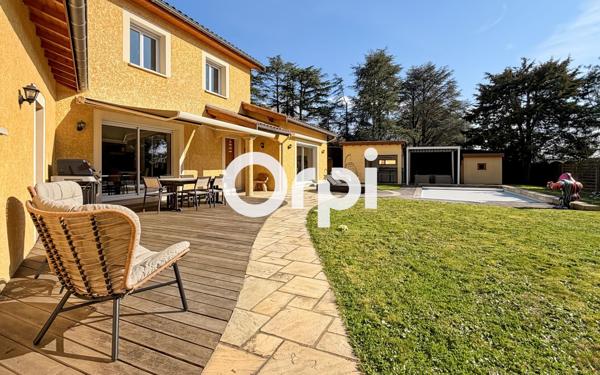Maison à vendre    5 pièces •  Saint-Symphorien-sur-Coise