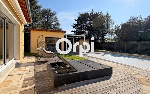 Maison à vendre    5 pièces •  Saint-Symphorien-sur-Coise