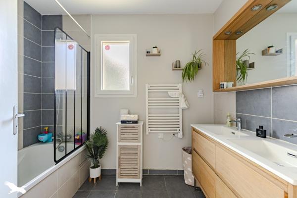 Maison à vendre |  Izon |  5 pièces | 100 m²