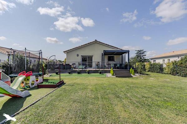 Maison à vendre |  Izon |  5 pièces | 100 m²