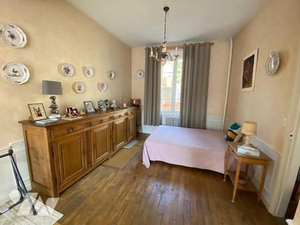 MAISON D'HABITATION