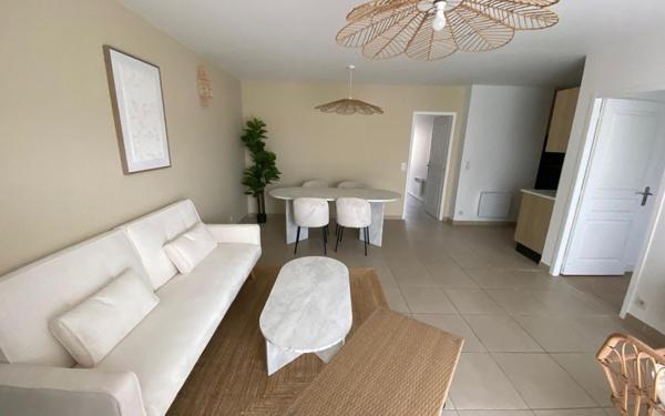 Maison à vendre    3 pièces •  Le Château-d'Oléron