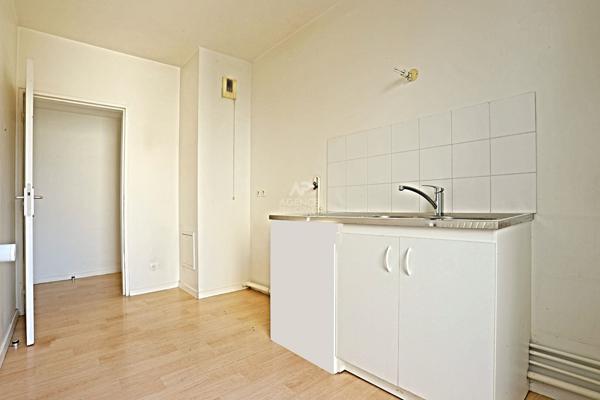 Appartement Nanterre 3 pièce(s) €340 000 ** - Référence 15235