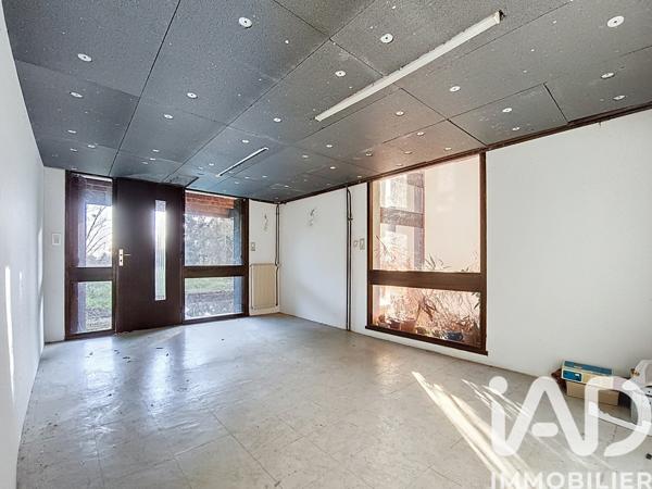 Maison à vendre 7 pièces 220 m² Montmerle-sur-Saône