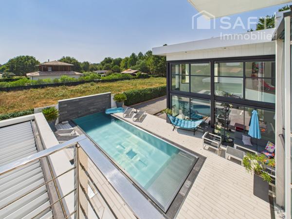 BORDEAUX 20MN - VILLA D'ARCHITECTE SUR LE GOLF - PISCINE - ASCENSEUR - GARAGE - 5 CHAMBRES