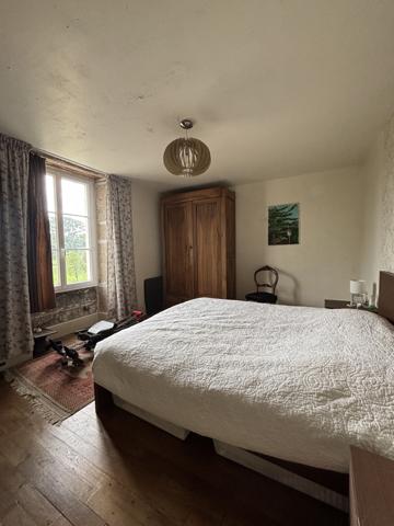 QUEMIGNY SUR SEINE ( 21) belle maison année 1837 de 125 m² avec 2400m² de terrain /dépendances  Quemigny-sur-Seine (21510)