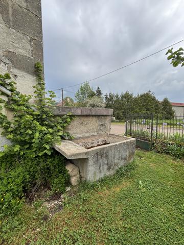QUEMIGNY SUR SEINE ( 21) belle maison année 1837 de 125 m² avec 2400m² de terrain /dépendances  Quemigny-sur-Seine (21510)