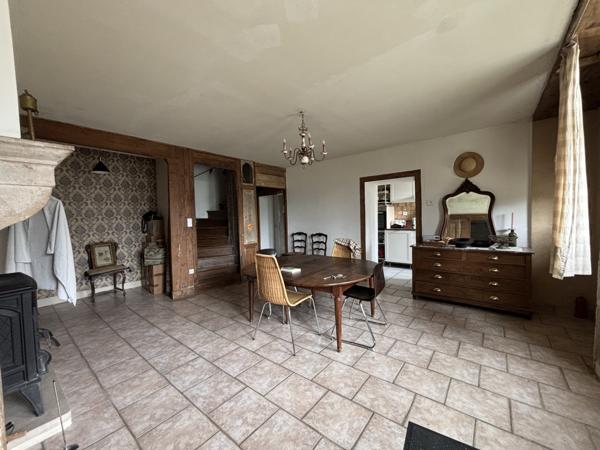 QUEMIGNY SUR SEINE ( 21) belle maison année 1837 de 125 m² avec 2400m² de terrain /dépendances  Quemigny-sur-Seine (21510)