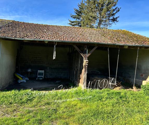 Deux Maisons Pruniers 10 pièce(s) 256 m2 Centre-bourg