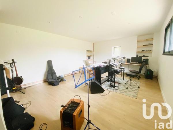 Maison à vendre 10 pièces 315 m² Montélier