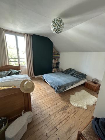 Pierrefonds (60350) PIERREFONDS - Maison familiale pleine de charme - 8 pièces - 225 m²