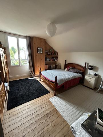 Pierrefonds (60350) PIERREFONDS - Maison familiale pleine de charme - 8 pièces - 225 m²