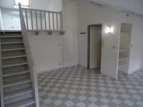 NARBONNE, Appartement studio de 30 m² avec mezzanine