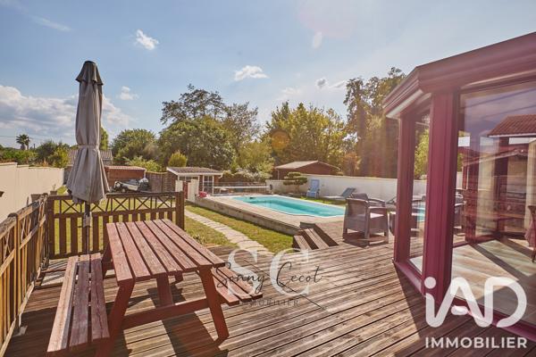 Maison à vendre 5 pièces 168 m² Mérignac
