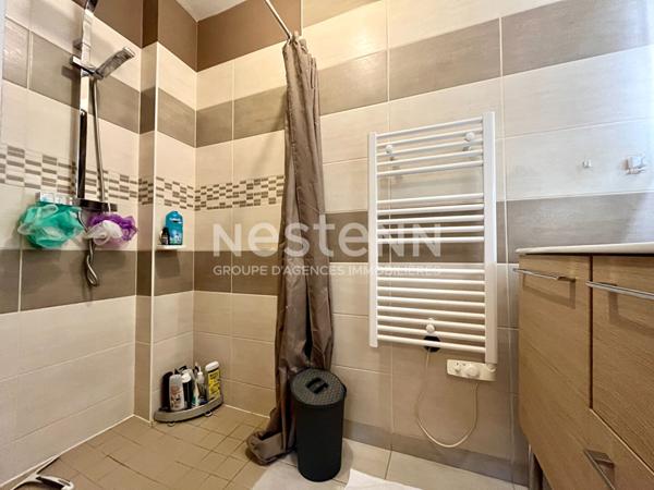 A VENDRE : MAISON DE 2020, HORS LOTISSEMENT, 4 CHAMBRES, VIE DE PLAIN-PIED AU HINGLE PROCHE DINAN