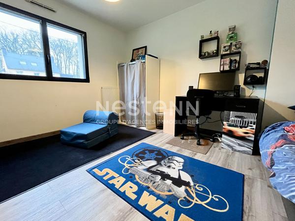 A VENDRE : MAISON DE 2020, HORS LOTISSEMENT, 4 CHAMBRES, VIE DE PLAIN-PIED AU HINGLE PROCHE DINAN