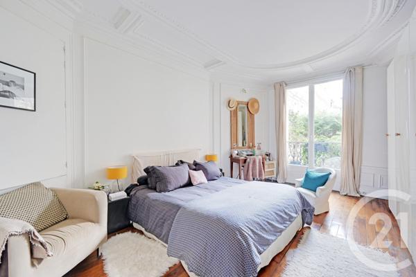 Appartement F4 à vendre  4 pièces - 102 m2 PARIS - 75018