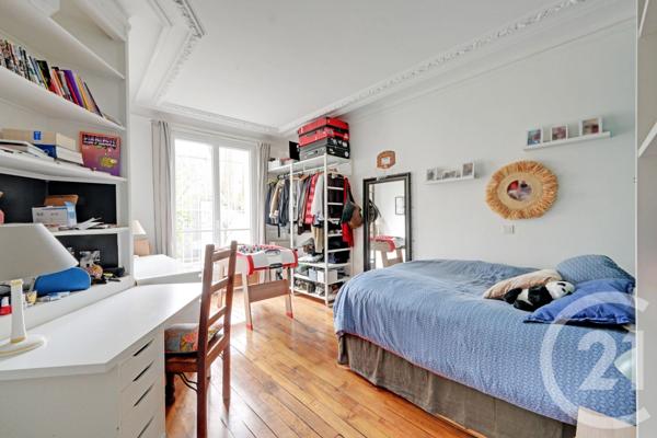 Appartement F4 à vendre  4 pièces - 102 m2 PARIS - 75018