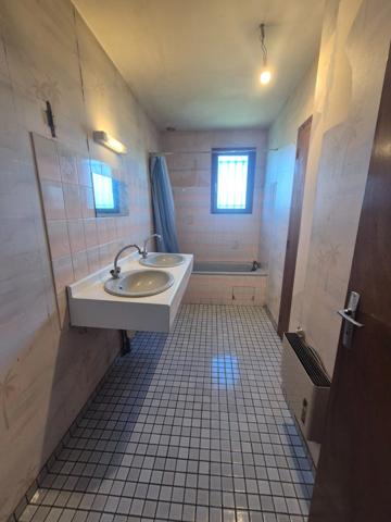 Maison à vendre 0 pièces AIGURANDE (36)