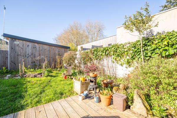 A VENDRE NANTES/ZOLA MAISON 3 CHAMBRES/JARDIN/GARAGE VELOS