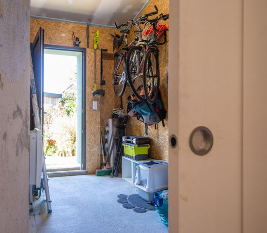 A VENDRE NANTES/ZOLA MAISON 3 CHAMBRES/JARDIN/GARAGE VELOS