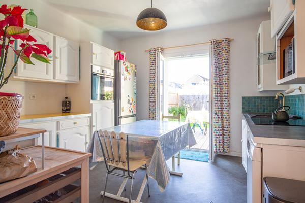 A VENDRE NANTES/ZOLA MAISON 3 CHAMBRES/JARDIN/GARAGE VELOS