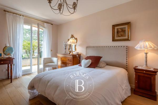 Saint-Didier-au-Mont-d'Or, Maison 4 Chambres -  204 m² à vendre