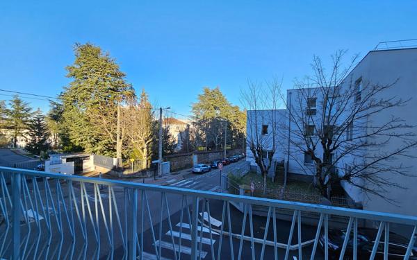 Appartement à vendre    4 pièces • 82,57 m2 Saint-Étienne