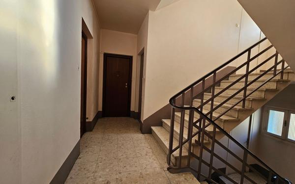 Appartement à vendre    4 pièces • 82,57 m2 Saint-Étienne