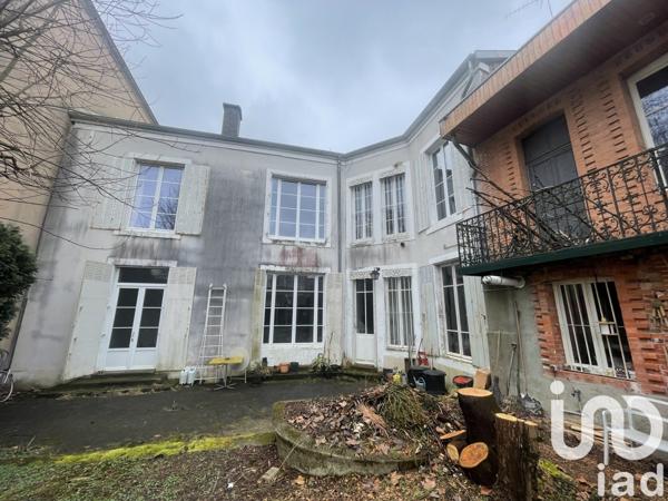 Maison à vendre 14 pièces 430 m² Bourbonne-les-Bains