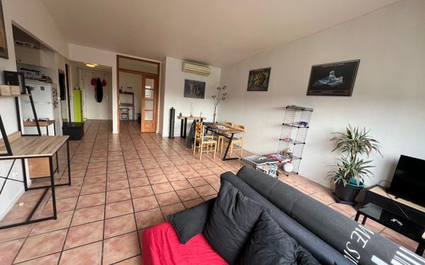 Appartement à vendre    3 pièces • 64 m2 Barbentane