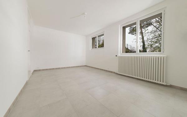 Appartement à louer    5 pièces •  Saint-Michel-sur-Orge