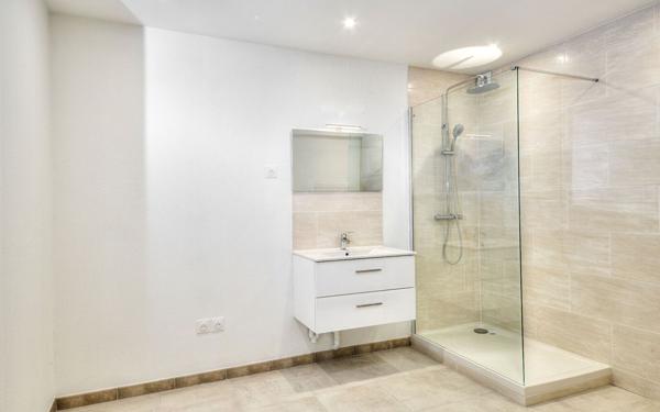 Appartement à louer    5 pièces •  Saint-Michel-sur-Orge