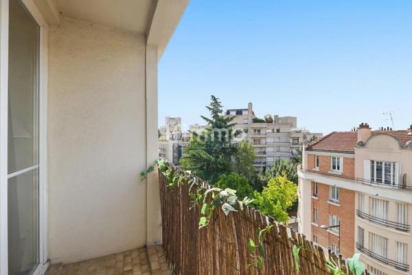 Vincennes Est- Appartement 3P/2CH 53m2- Balcon et Cave- Stationnement