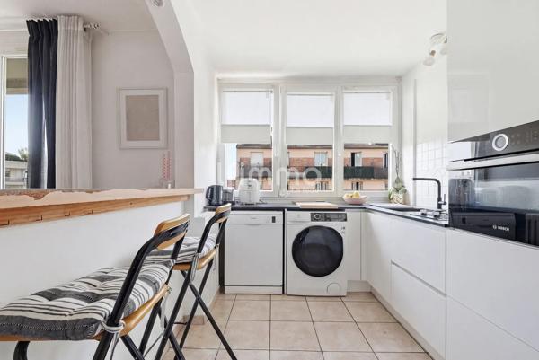Vincennes Est- Appartement 3P/2CH 53m2- Balcon et Cave- Stationnement