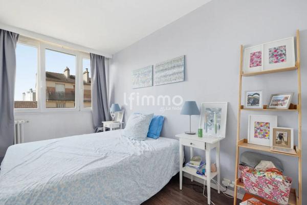 Vincennes Est- Appartement 3P/2CH 53m2- Balcon et Cave- Stationnement
