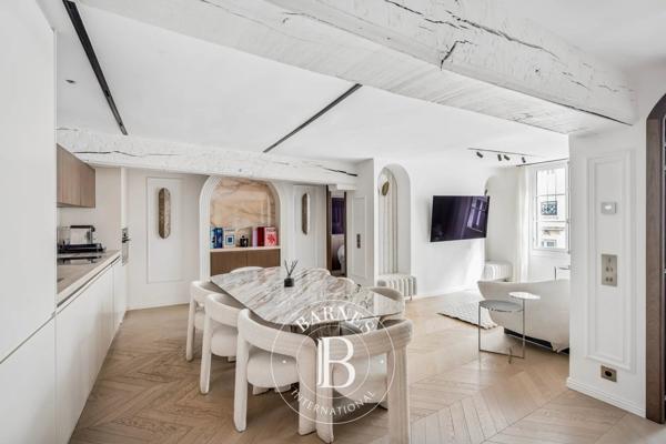 Paris 6ème, Appartement 2 Chambres -  74 m² à vendre