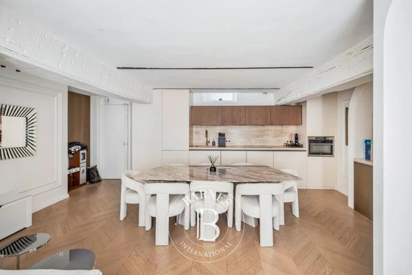 Paris 6ème, Appartement 2 Chambres -  74 m² à vendre