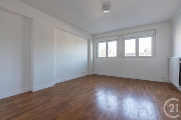 Appartement F1 à vendre  1 pièce - 31,41 m2 ST MAUR DES FOSSES - 94