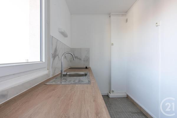 Appartement F1 à vendre  1 pièce - 31,41 m2 ST MAUR DES FOSSES - 94