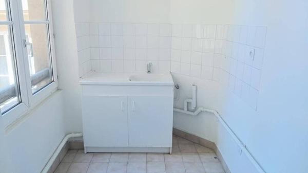 Appartement 3 pièces                                        - 69001 Lyon 1er Arrondissement Réf : 5260