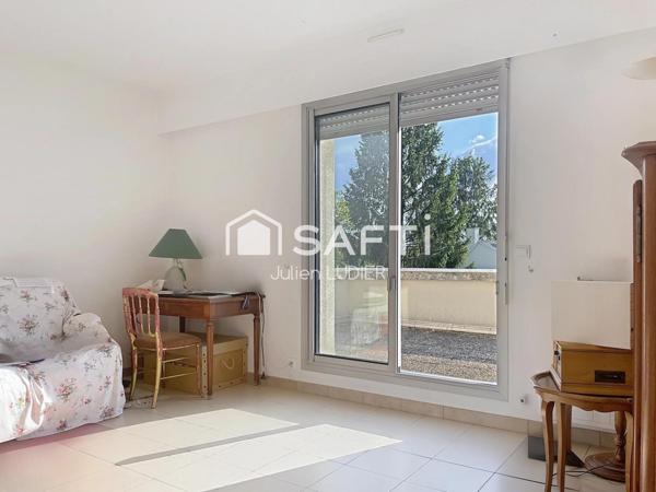 MAISON FAMILIALE SPACIEUSE LUMINEUSE PROCHE LISSES